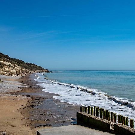 Whitecliff Bay Holiday Park Bembridge Ngoại thất bức ảnh