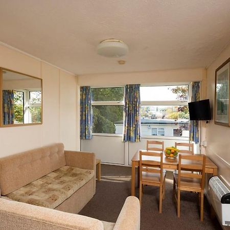 Whitecliff Bay Holiday Park Bembridge Ngoại thất bức ảnh