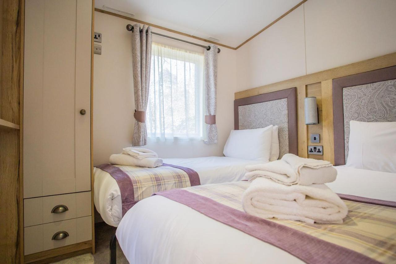 Whitecliff Bay Holiday Park Bembridge Ngoại thất bức ảnh