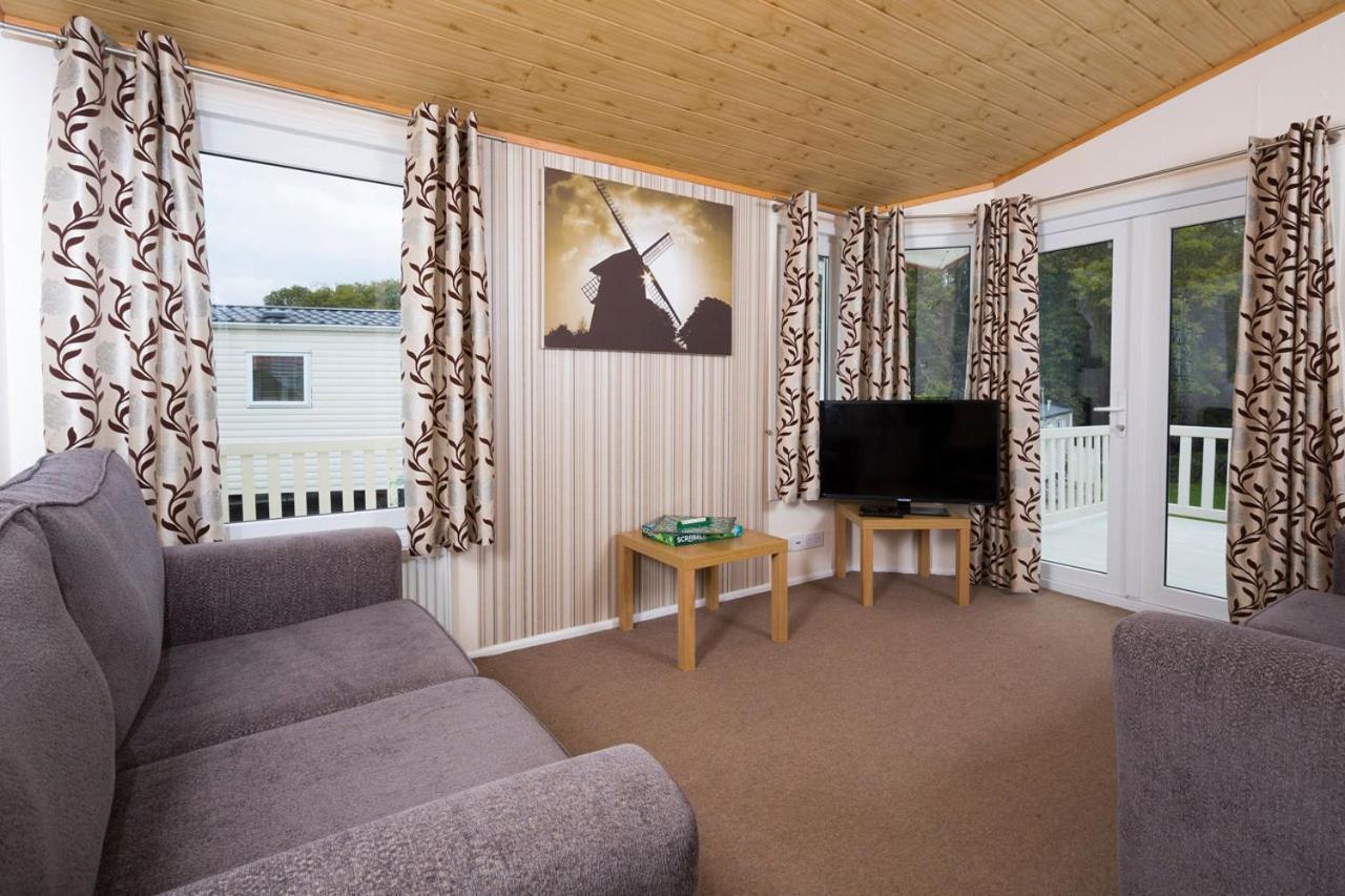 Whitecliff Bay Holiday Park Bembridge Ngoại thất bức ảnh