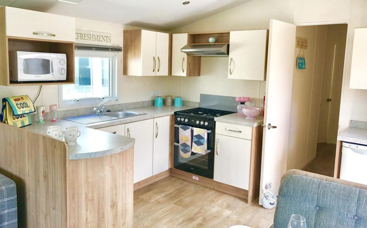 Whitecliff Bay Holiday Park Bembridge Ngoại thất bức ảnh