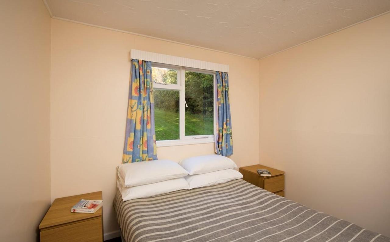 Whitecliff Bay Holiday Park Bembridge Ngoại thất bức ảnh