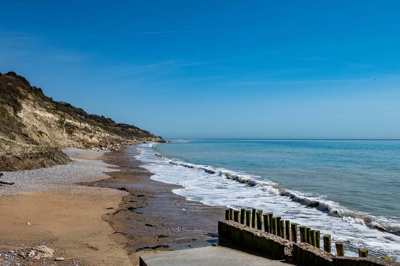 Whitecliff Bay Holiday Park Bembridge Ngoại thất bức ảnh